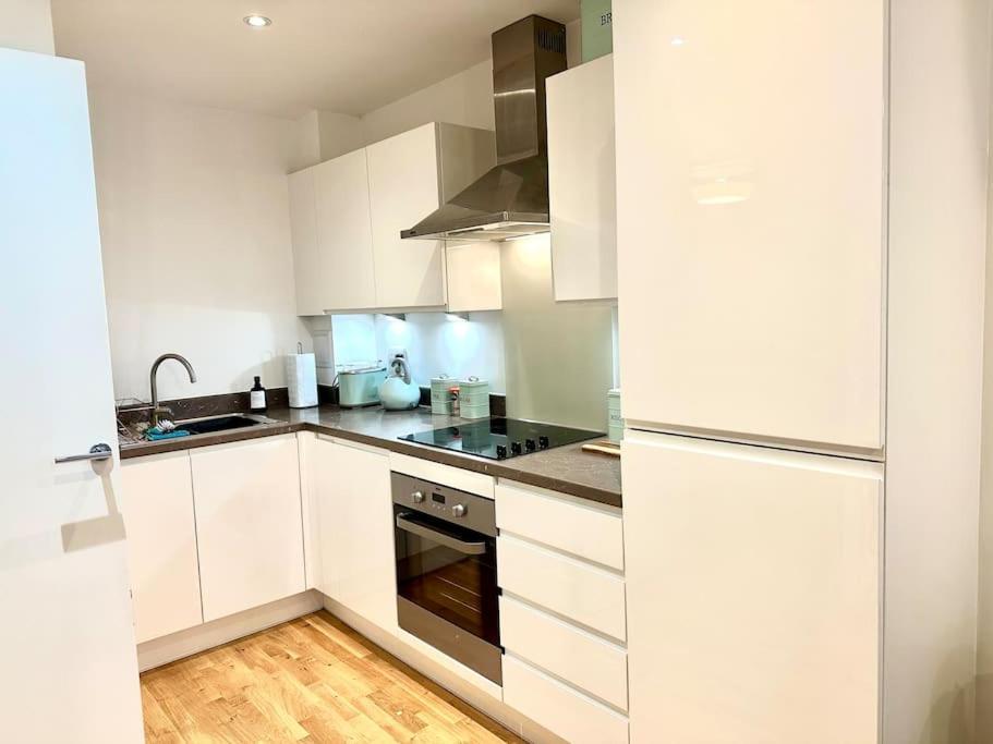 Ferienwohnung Mulberry House Stevenage Exterior foto