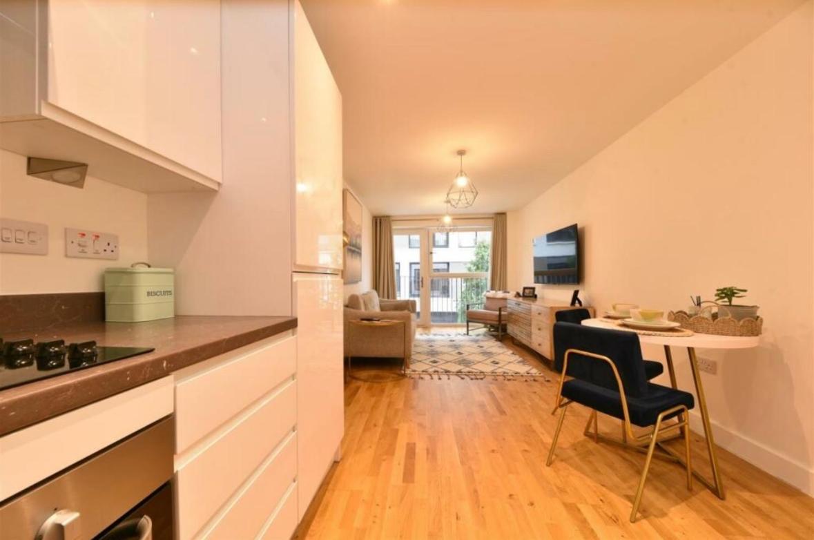 Ferienwohnung Mulberry House Stevenage Exterior foto